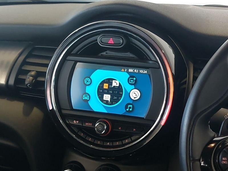 Used MINI Hatch 2019 for sale - 76543723: Photo 8