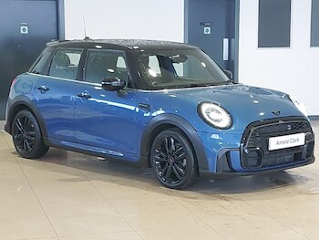 MINI Hatch feature image