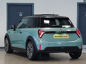 Used MINI Cooper 2026 for sale - 79121430: Photo