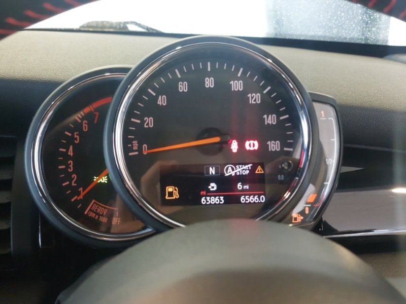 Used MINI Hatch 2019 for sale - 76335880: Photo 9