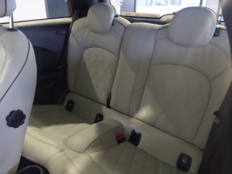 Used MINI Hatch 2023 for sale - 77189975: Photo 12