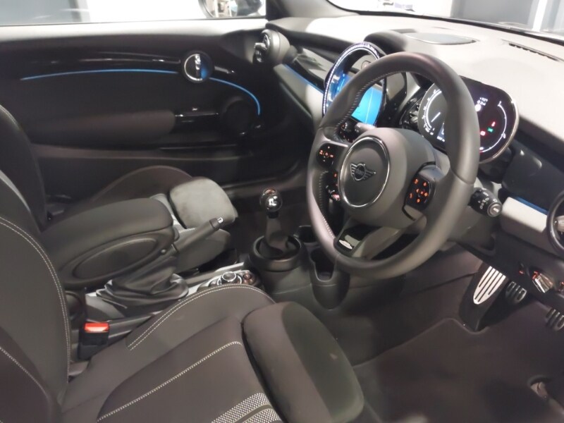 Used MINI Hatch 2023 for sale - 76614236: Photo 6