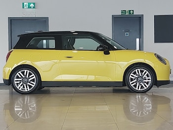 Used MINI Cooper 2024 for sale - 78317819: Photo