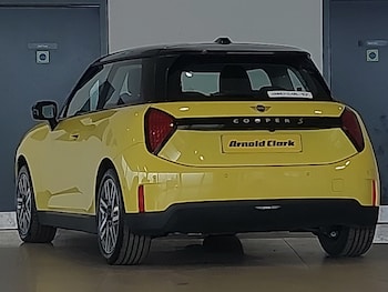 Used MINI Cooper 2024 for sale - 78317819: Photo