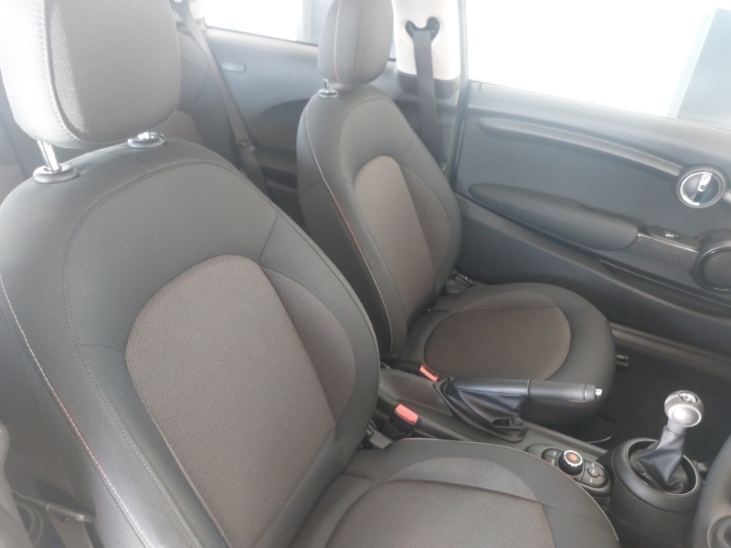 Used MINI Hatch 2019 for sale - 76629446: Photo 11