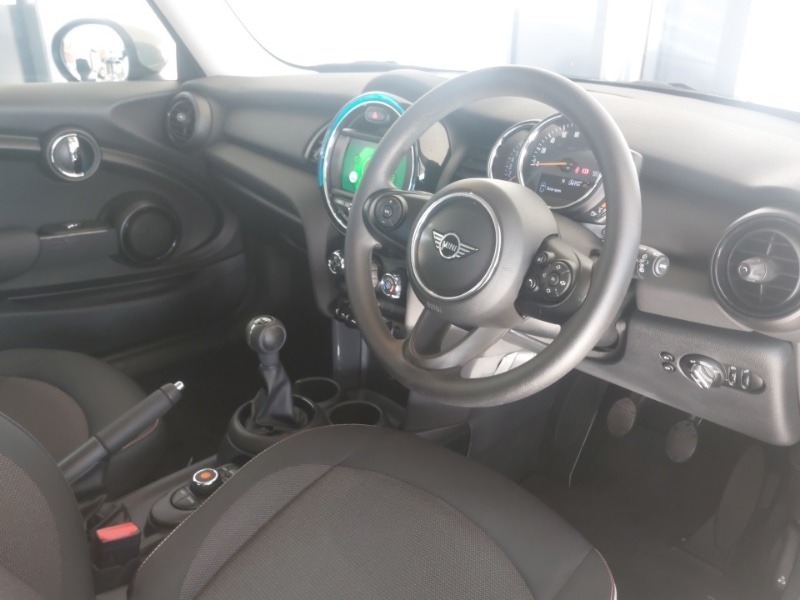 Used MINI Hatch 2019 for sale - 76629446: Photo 6
