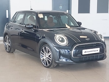 Used MINI Hatch 2023 for sale - 79457918: Photo
