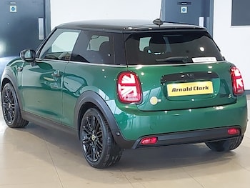 Used MINI Hatch 2021 for sale - 77503599: Photo