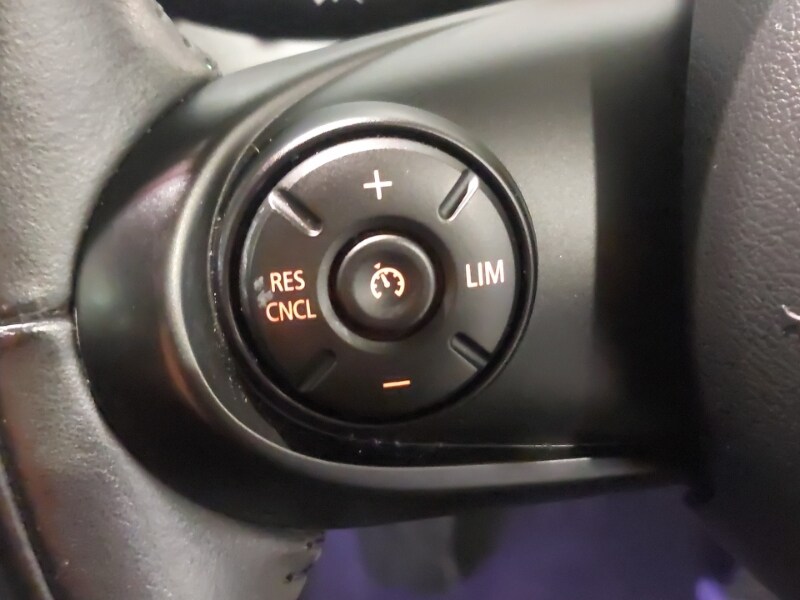 Used MINI Hatch 2018 for sale - 77209237: Photo 17