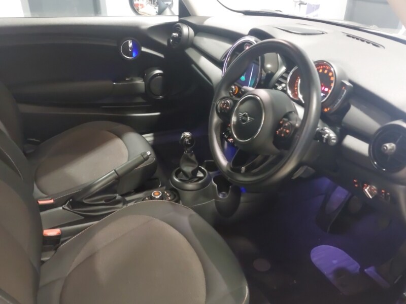 Used MINI Hatch 2018 for sale - 77209237: Photo 6