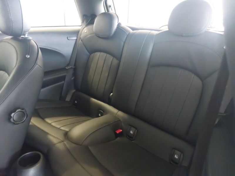 Used MINI Hatch 2022 for sale - 76383937: Photo 12