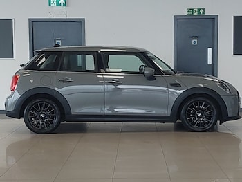 Used MINI Hatch 2021 for sale - 79332669: Photo