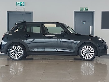 Used MINI Cooper 2025 for sale - 78811753: Photo