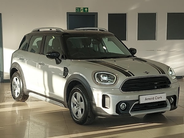 Used MINI Hatch 2021 for sale - 76229960: Photo 1
