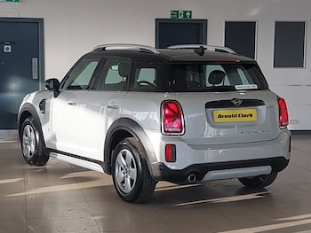 Used MINI Hatch 2021 for sale - 76229960: Photo 3