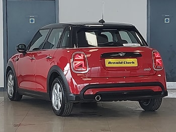 Used MINI Hatch 2023 for sale - 79581179: Photo