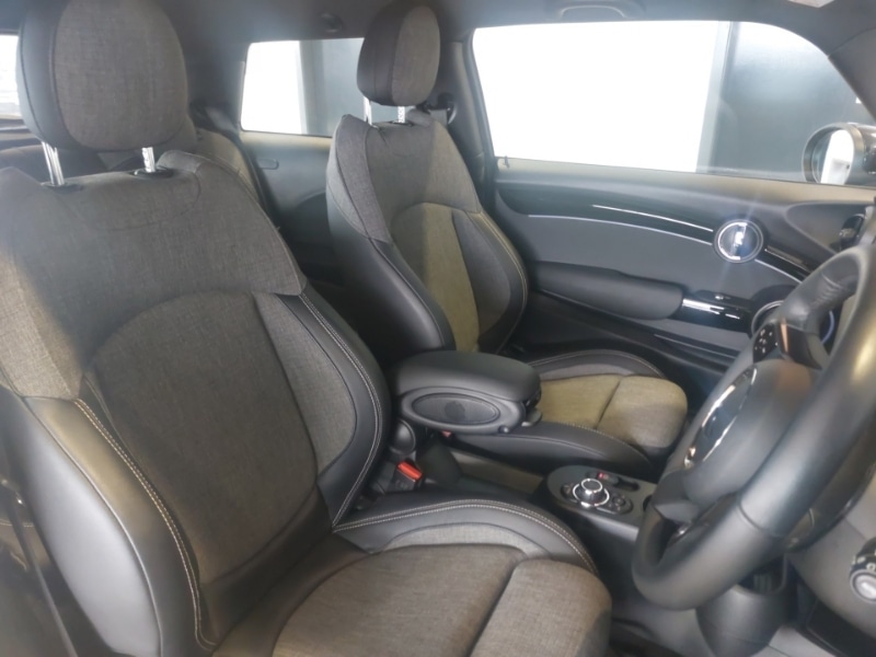 Used MINI Hatch 2022 for sale - 77371416: Photo 11