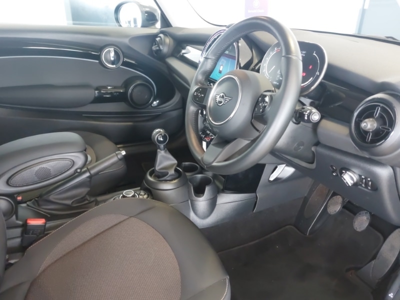 Used MINI Hatch 2023 for sale - 78079981: Photo 6