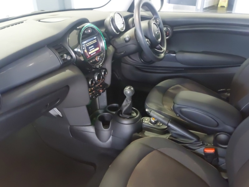 Used MINI Hatch 2019 for sale - 77424448: Photo 7