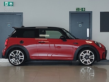 Used MINI Hatch 2023 for sale - 78941230: Photo