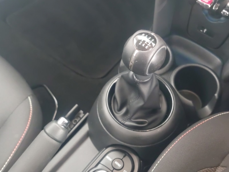 Used MINI Hatch 2019 for sale - 77160343: Photo 10