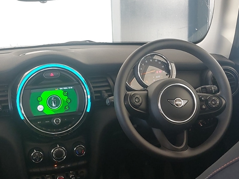 Used MINI Hatch 2019 for sale - 77160343: Photo 5