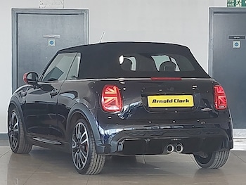 Used MINI Convertible 2022 for sale - 75686737: Photo