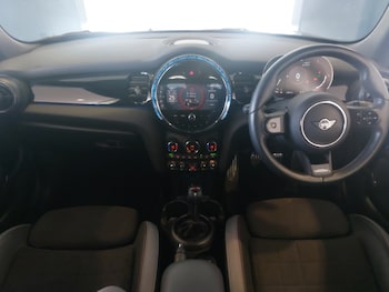 Used MINI Convertible 2022 for sale - 75686737: Photo
