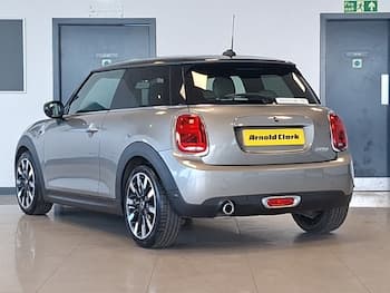 Used MINI Hatch 2019 for sale - 79747019: Photo