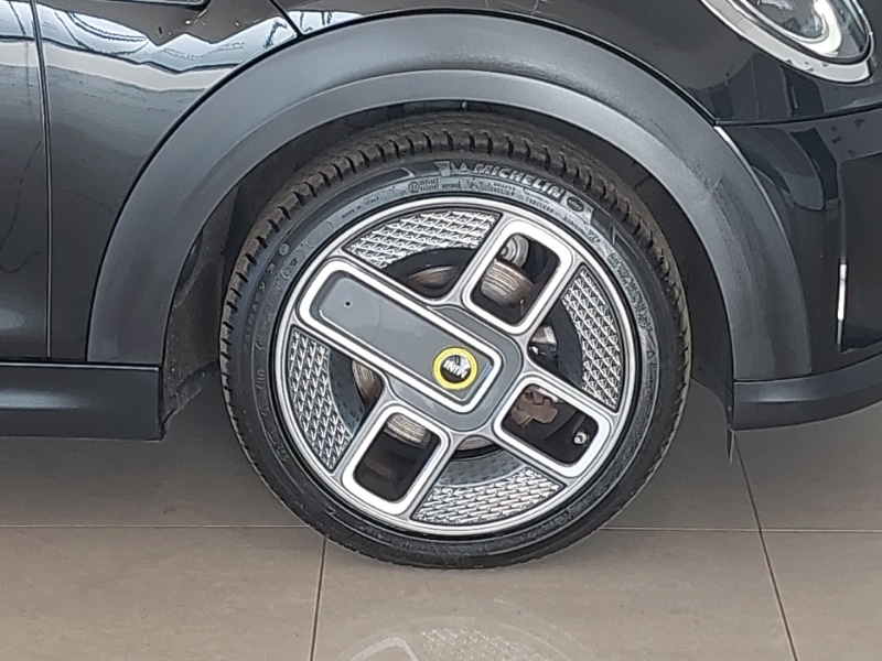 Used MINI Hatch 2023 for sale - 77731557: Photo 14