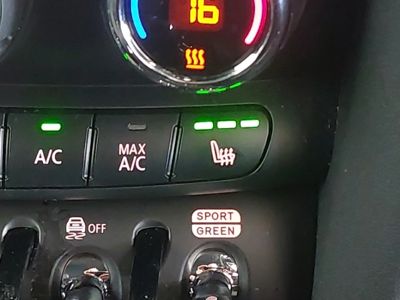 Used MINI Hatch 2023 for sale - 77731557: Photo 18