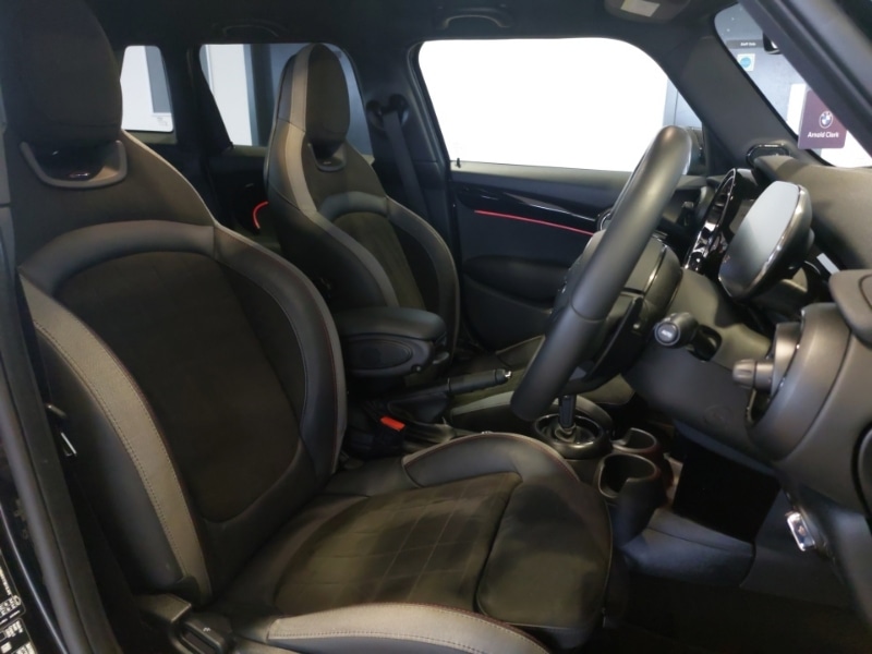 Used MINI Hatch 2024 for sale - 77585148: Photo 11