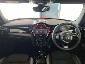 Used MINI Hatch 2023 for sale - 79858017: Photo