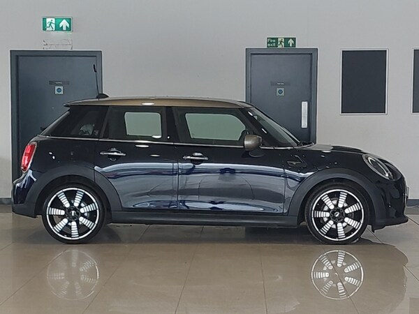 Used MINI Cooper 2022 for sale - 76244335: Photo 2
