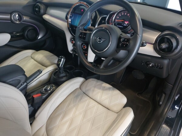 Used MINI Cooper 2022 for sale - 76244335: Photo 6
