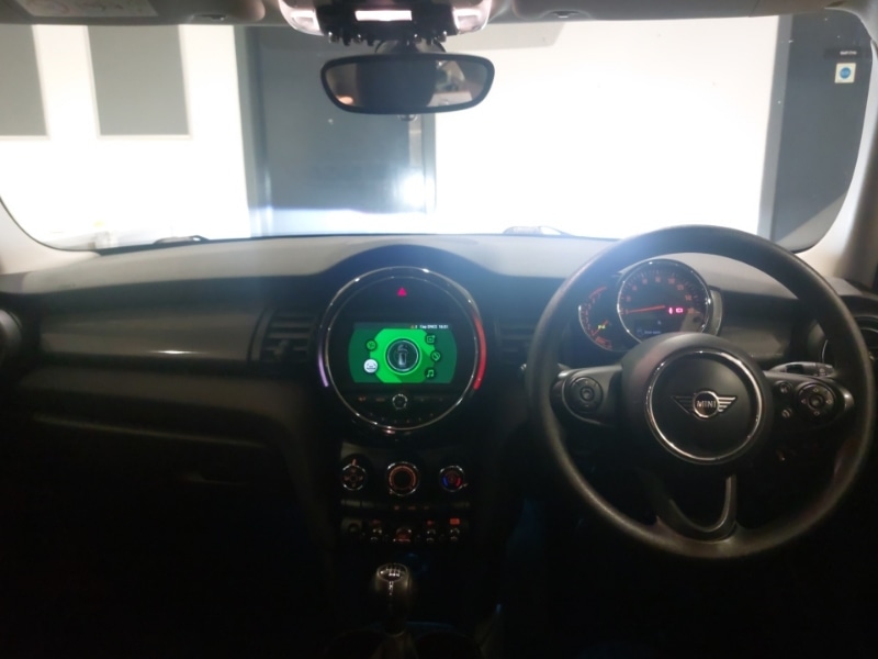 Used MINI Hatch 2019 for sale - 76959364: Photo 4