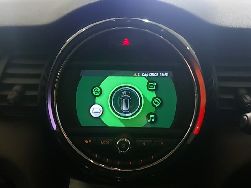 Used MINI Hatch 2019 for sale - 76959364: Photo 8