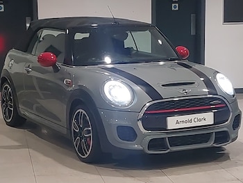 2017 - 2.0 John Cooper Works 2dr