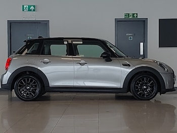 Used MINI Cooper 2023 for sale - 78960421: Photo