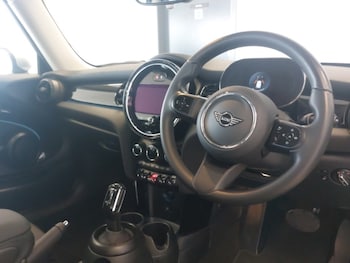 Used MINI Hatch 2023 for sale - 79332668: Photo