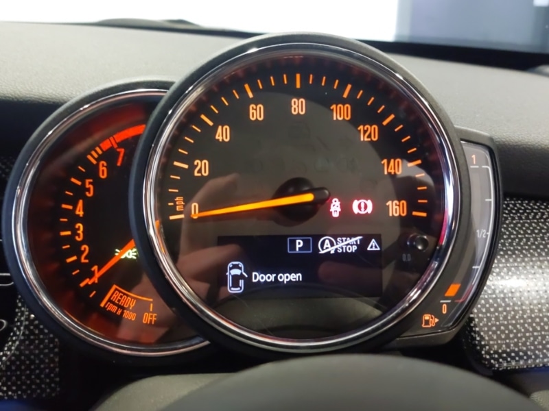 Used MINI Hatch 2022 for sale - 77881908: Photo 9