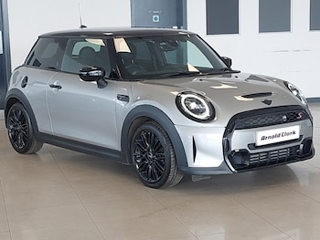 Used MINI Cooper 2023 for sale - 78700426: Photo