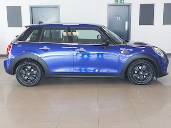 Used MINI Cooper 2020 for sale - 79176100: Photo