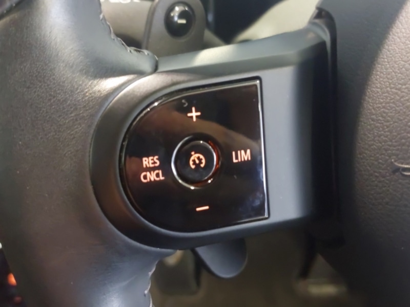 Used MINI Convertible 2023 for sale - 76707990: Photo 17