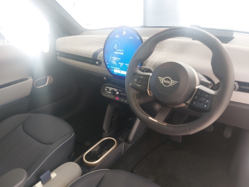 Used MINI Cooper 2025 for sale - 77252045: Photo 4