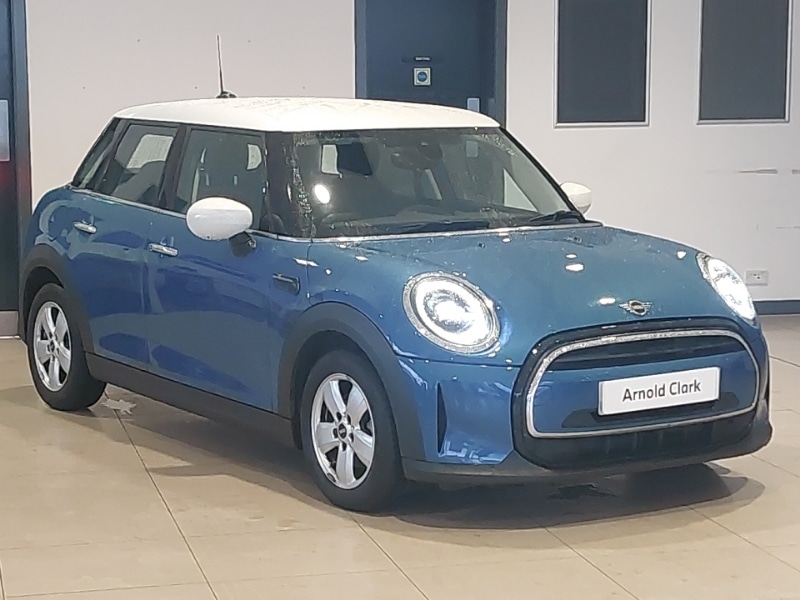 Used MINI Hatch 2023 for sale - 76880388: Photo 1