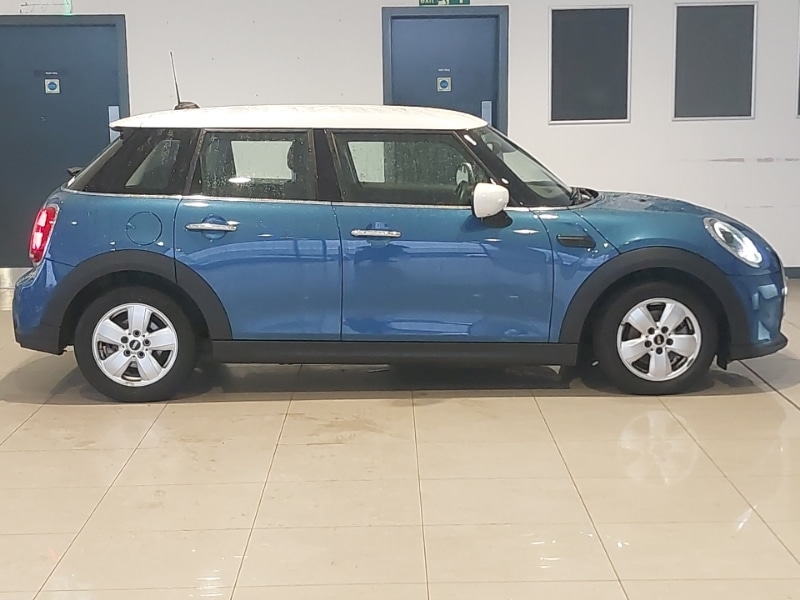 Used MINI Hatch 2023 for sale - 76880388: Photo 2