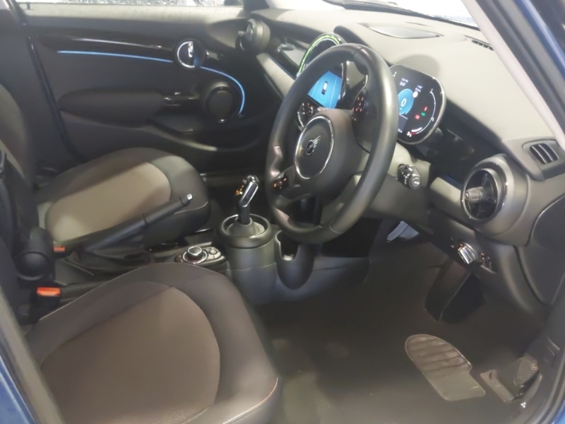 Used MINI Hatch 2023 for sale - 76880388: Photo 6