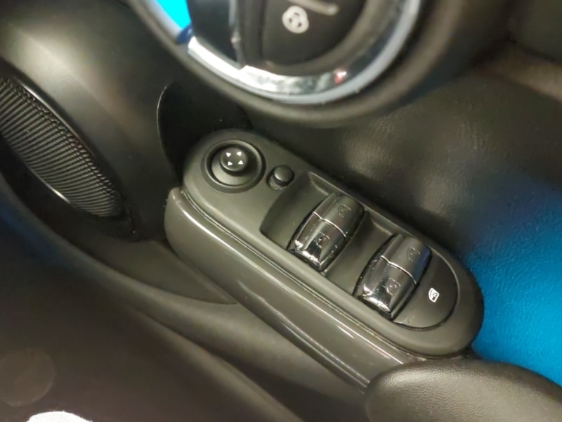 Used MINI Hatch 2019 for sale - 76484039: Photo 19