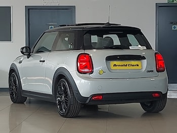 Used MINI Hatch 2022 for sale - 75633908: Photo